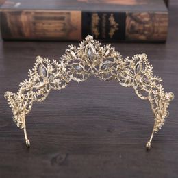 2021 Gold Princess Headwear Chic Bridal Tiaras Accessories Stunning Crystals Pearls Wedding Tiaras And Crowns 12175300M