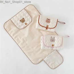 Changing Pads Covers Foldable Baby Diaper Changing Mat Nappy Pad Waterproof Infant Baby Items for Newborn Bedding Diaper Mattress Changing Cover Pad Q231202