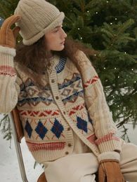 Women s Sweaters Korobov Vintage Christmas Sweater Thick Knitted Twisted Floral Contrast Color Cardigan Diamond Check Loose Crewneck Y2k Tops 231201