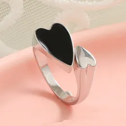 Cluster Rings Fashion Two-color Black Heart For Women Minimalist Aesthetic Drop Of Oil Open Female Metal Punk Party Jewelry Gifts