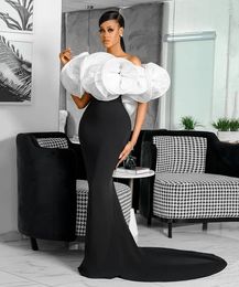Elegant Long Plus Size Evening Dresses Off the Shoulder Satin with Handmade Flowers Mermaid Sweep Train Party Gowns for Women