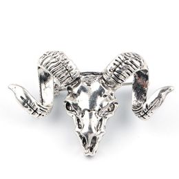 Whole 20pcs Vintage Sheep Head Shape Brooch Personality Cloth Decor Jewellery for Men and Women Enamel Hat Scarf Badge Pins 2010239s
