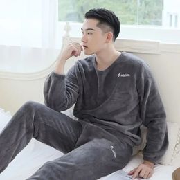 Men's Sleepwear S-8XL Autumn Winter Sided Fleece Pajamas Set For Womens and Mens Plush Nightwear Couple Pyjamas Sleepwear Nightgown 231130
