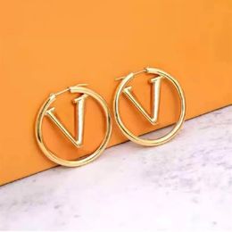 Fashion Stud Womens Big Circle Simple Earrings Hoop earrings designer for women latter Titanium 18K Gold Plated260i