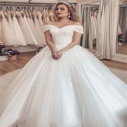 White Princess Off Shoulders Wedding Dress 2024 Elegant Ball Gown Korean Country Style Garden Bridal Dress 2024 Sequin Bling Lace Up Corset Boho Bride Dress Civil