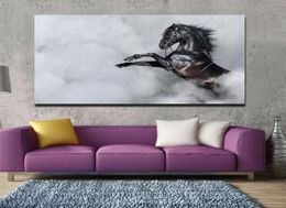 Flying Horse Black Canvas Paintings For Living Room Modern Animal Art Decorative Pictures Canvas Prints Posters4443899