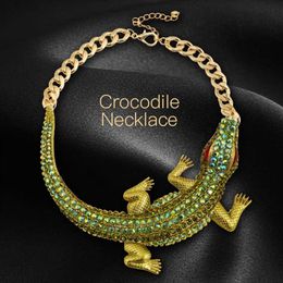 Punk Jewelry Necklace Alligator Lizard Chameleon Cool Animal Jewelry Pendant Necklace With Acrylic Rhinestone for Women Teen Girl205D