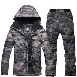 Skiing Suits Khaki Camouflage Ski Suit Sets for Men Waterproof Snow Jackets and Strap Pants Outdoor Snowboard Clothes Winter Costumes 231130