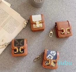 Classic Creative Leather Car Keychain Ladies Wallet Pendant Wallet Bag Cute Keychain Handmade Leather Lipstick Mini Headset Bag