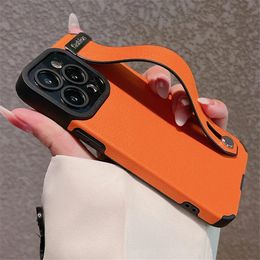 Cell Phone Cases Luxury leather wrist strap holder phone holder cover suitable for iPhone 15 14 Pro Max 11 12 13 Pro Max shock-absorbing silicone case 231202