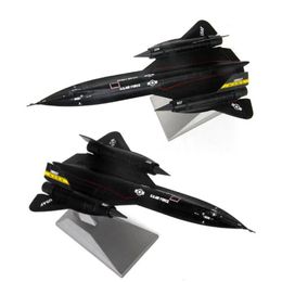 Aircraft Modle Jason TUTU US Air Force SR-71 Blackbird Reconnaissance airplane Alloy model SR71 1 144 scale diecast metal model Drop 231201