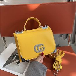 2022 Factory Whole New women's trend fashion corner small square slant cross bag portable shoes A6SM2569