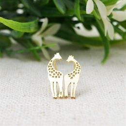 Fashion hole giraffe stud earrings Relative of the giraffe stud earring for women whole Environmental protection zinc alloy ma242n