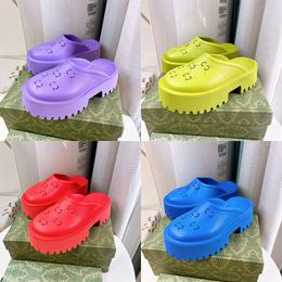 Slippers Designer Ladies Slippers Womens Rubber Thick Sole Fashion New Styles Suitable for various places or outdoor activities Full of personality sandals Orange
