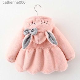 Clothing Sets Cute Rabbit Ears Plush Baby Jacket Christmas Sweet Princess Girls Coat Autumn Winter Warm Hooded Outerwear Toddler Girl ClothesL231202