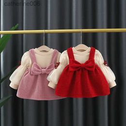 Set di abbigliamento Primavera Neonata Ragazza Vestiti per bambini Completi T-shirt + Fiocco Abito per ragazza Panno per bambino Primo compleanno Abito natalizioL231202