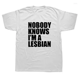 Men's T Shirts Funny Slogan Nobody Knows That I Am A Lesbian Printed T-Shirt Short Sleeves Hip Hop Streetwear Hipster Tees