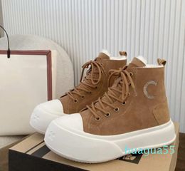 diamond shaped boots, cowhide fabric, imported hot diamond technology, thick soled shoes with in