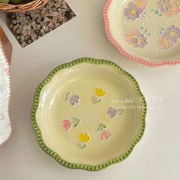 Dishes Plates INS Handpainted Tulip Plate Flower Relief Ceramic Cute Girl Household Lace High Grade and Highquality Tableware 231202