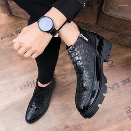 Boots 2023 Casual Crocodile Pattern Short Fashion Men Black Ankle Business Dress Leather Thick Bottom Winter