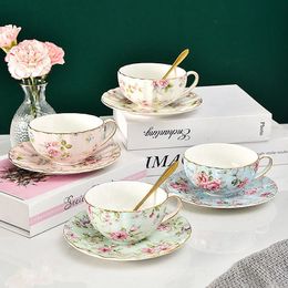 Mugs Bone China Coffee Cup Saucer Spoon Set English Afternoon Teacup Coffeeware Porcelain and For Gift 231201