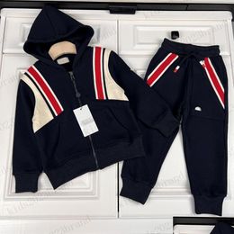 Clothing Sets Esigner Kids Tracksuits 2023 Hooded Jackets With Long Pants Two Pieces Black Colour Zip Jacket Cotton Casual Children Spo Dh2Lp