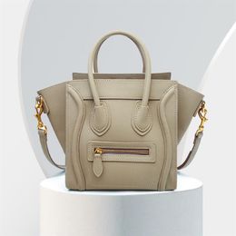 Leather women's bag high-grade smiling face bag wings fashion temperament Single Shoulder Messenger Handbag274E