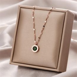 Pendant Necklaces 316L Stainless Steel Titanium Roman Numerals Green Crystal Anti-fading Necklace Fashion Jewelry