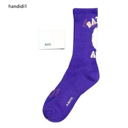 Same style socks for men and women, skateboard, fashionable letter printed socks, ape head pattern, hip-hop sports socks, all size 21 colors, j9