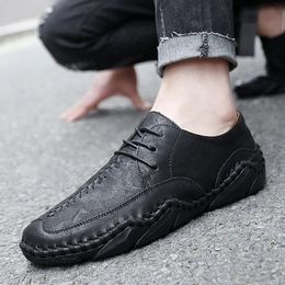 Dress Shoes Shoes Men High Quality Italian Fashion Leather Shoes Outdoor Anti Slip Comfortable Flat Bottom Casual Shoes Designer Loafers Men 231201