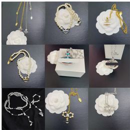 designer With box Vivians High Quality Pendant necklaces for Women pearl Saturn and Venus Wholesale Gift Free Shipping diamond Necklace Jewellery Christmas present