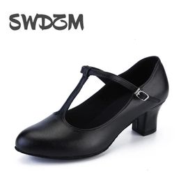 Dance Shoes SWDZM Latin Dance Shoes Women Ballroom Teacher Shoes Modern Jazz Dancing Shoes Genuine Leather Dance Sneakers High-Heeled 5cm 231202