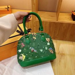 The latest fashion shell bag temperament all-in-one handbag Trendy shoulder bag crossbody bag *27*12*19