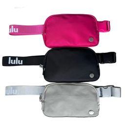 Lu Everywhere Belt midjeväska, sport som kör Fannypack Crossbody -väska, kvinnor resväska LU014