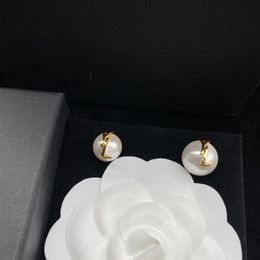 Designer Letters Earrings Stud For Womens Pearl Earring Fashion Gold Earrings Jewelry Mens Luxurys Hoop Earring Boucle Accessories316a