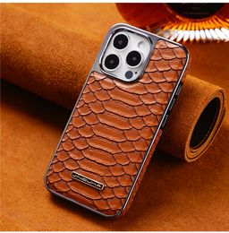 Luxury Plating Python Pattern Leather Vogue Phone Case for iPhone 15 14 13 12 Pro Max Sturdy Business Stylish Full Protective Snake Print Back Cover Shockproof