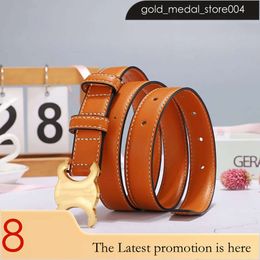 2023 Women Belt Designer Men Belt Black And White Solid Colour Leather Belt Gold Buckle Fashion Trend Jeans Skirt Decoration Width 2.5Cm 194