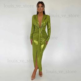 Urban Sexy Dresses Metallic Gilding Maxi Party Dress Women Sexy V Neck Long Sleeve Ruched High Split Bodycon Clubwear Long Robe Evening Gown T231202