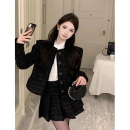 Two Piece Dress Sweet Girl Suit Women's Autumn and Winter Tweed Plaid Jacket High Waisted Pleated Skirt Two-piece Set Fashion Female Clothes 231202