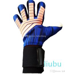 Five finger gloves wholesale professional football goalkeeper black goalkeeper footballer training latex