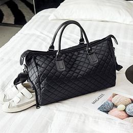 Duffel Bags Mens Fashion Plaid Travel Bag Versatile Women Duffle Weekend Nylon Shoulder Big Handbag Carry On Luggage Black XA763WB251z