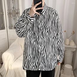 Men's Casual Shirts Patchwork Collar Vertical Striped Dress Without Pocket Long Sleeve Standard-fit Button-down Cotton Shirt B62