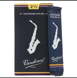 Vandoren Brand Traditional Blue boxs Reeds For Alto Eb Saxophone Instrument Accessories Reeds 2.0#2.5#, 3# Boxs of 10