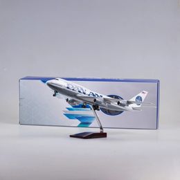 Aircraft Modle 1/150 Scale 47cm Aeroplane B747 Aircraft PAN AM Airline Model W Light and Wheel Diecast Resin Plane For Collection Display Toys 231202