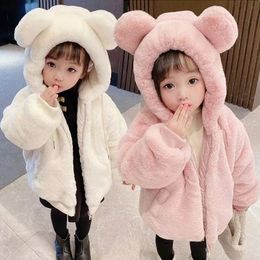 Jackets Thickening Winter Baby Girls Jacket Keep Warm Lining Plush Fur Collar With Hooded Coat For Kids Child Outdoor Outerwear 231202