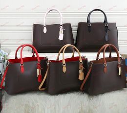 Large Capacity Tote Bag Multi Compartment Commuting Bags Layered Handbag Luxury Designer Shoulder Bag Fashion Totes