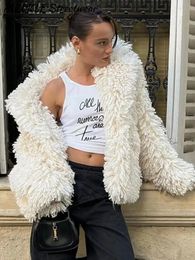 Womens Fur Faux Street Jacket Women Turtleneck Long Sleeve Luxury Fluffy Female Coat Winter Fashion Loose Oversize Lady Outwear 231202