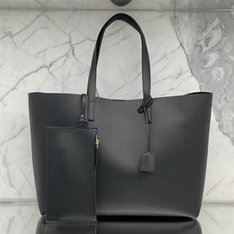 New Tote Bags Women Soft lightweight large handbag genuine leather Fashion laptop bag university lady Shoulder Shopping Bag black wallet Luxurys Designer Handbags