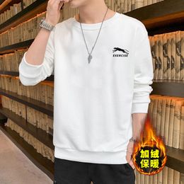 2023 trendy men's winter clothes Korean loose men's casual long-sleeved T-shirt men's plus velvet coat men's coat