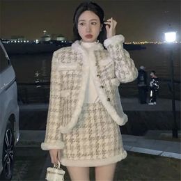 Two Piece Dress Elegant Small Fragrance Wind Tweed Plaid Mini Skirt Sets Women Autumn Winter Plush Splice Jackets Thicken Two Piece Suit Outfits 231202